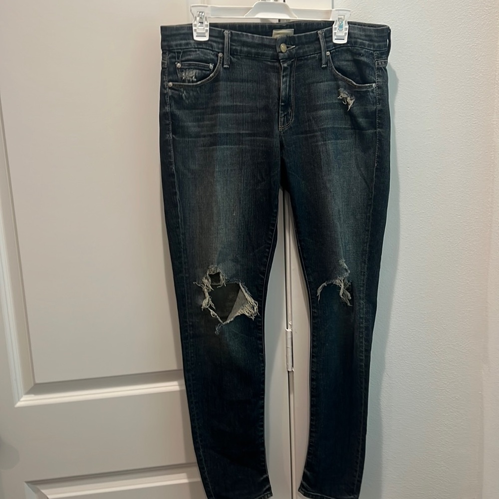 Never worn Mother Jeans distressed skinny denim size 31